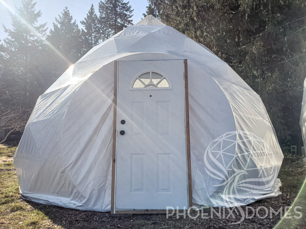 4-Season Glamping Zome